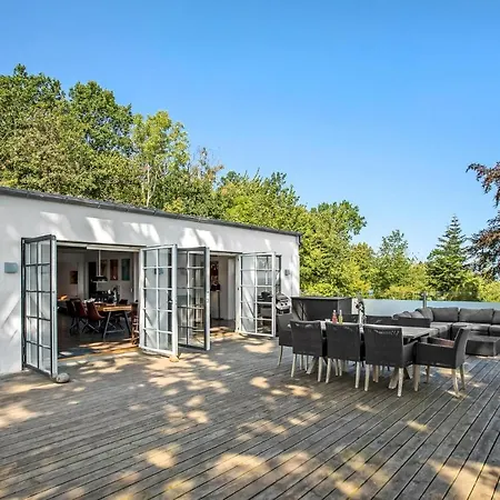 Cozy In With House Sea View Апартаменты